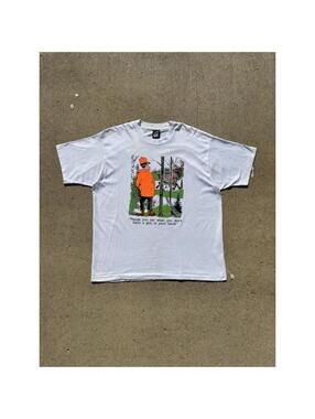 Single Stitch Hanes Graphic T-Shirt with Hunting Design
